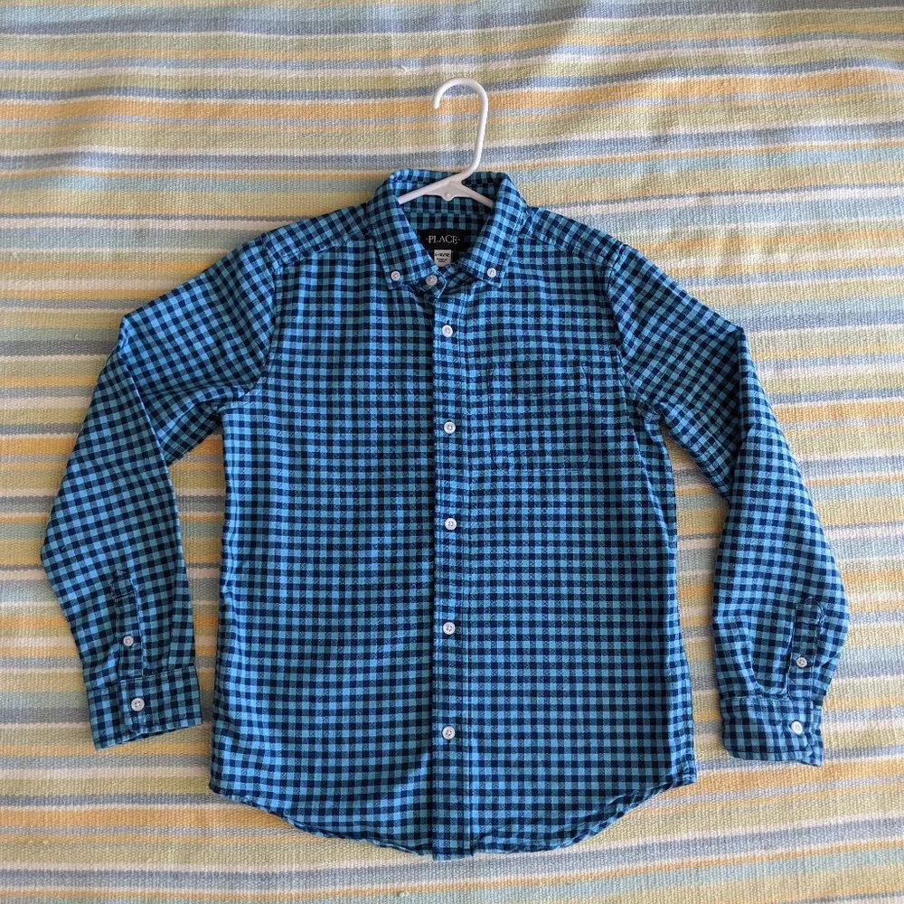 *Boy's Children's Place Blue Plaid Button up Large